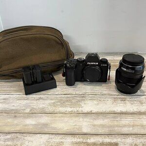 FUJIFILM X-S20 Camera